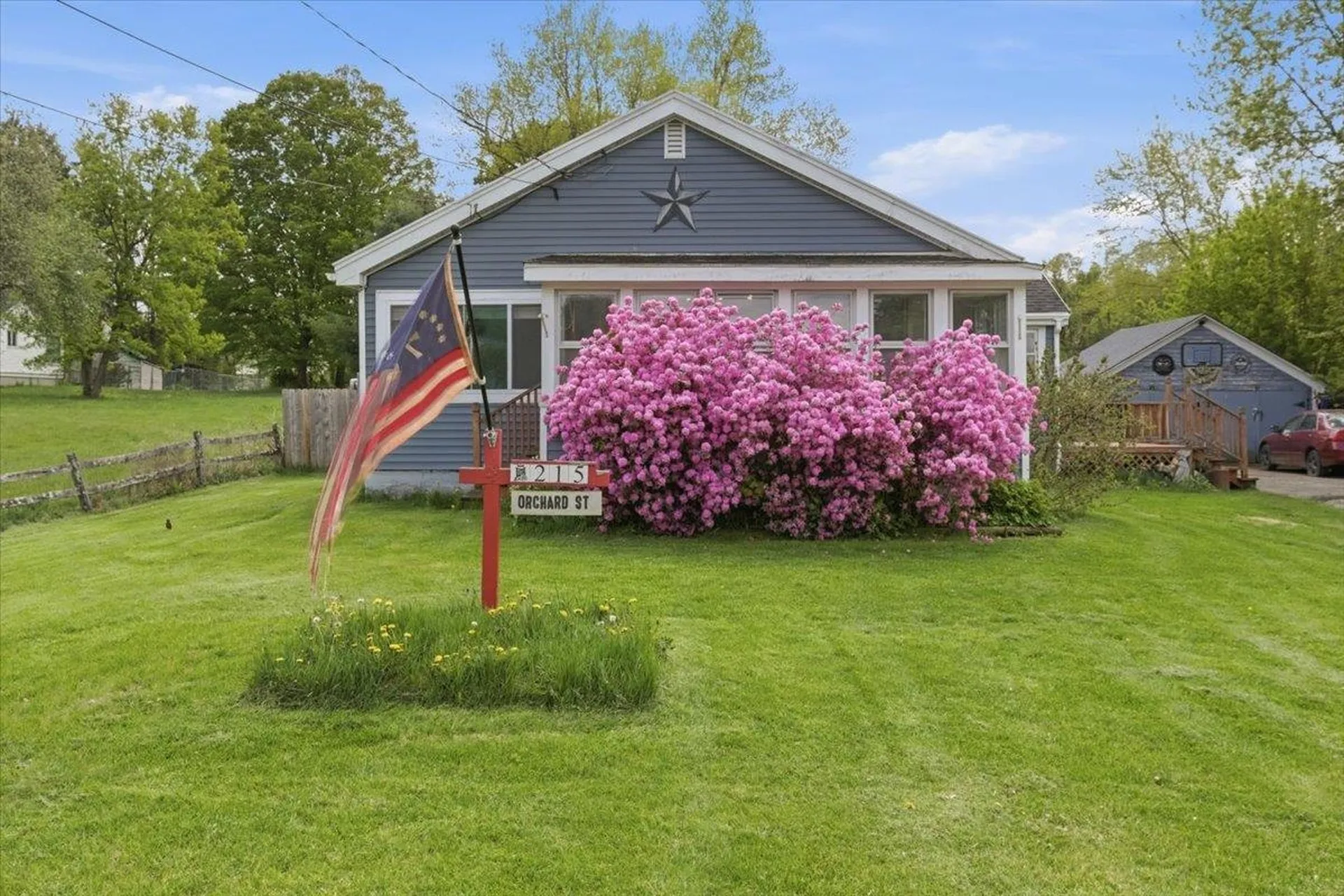 215 Orchard Street Pownal VT 05261