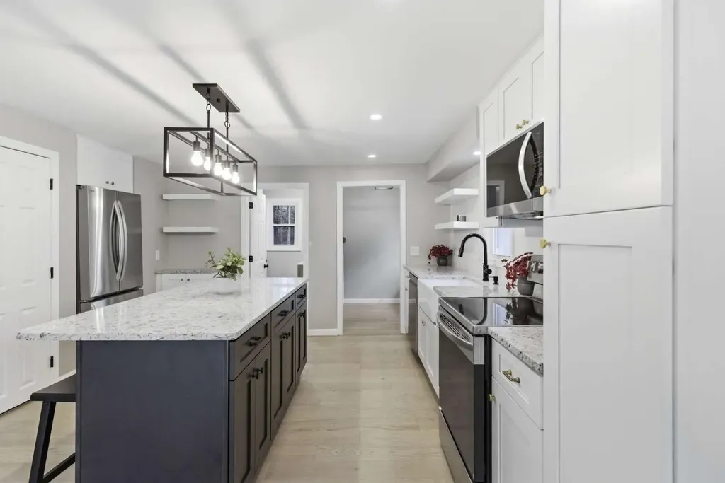 91 Chalk Pond Road Newbury NH 03255