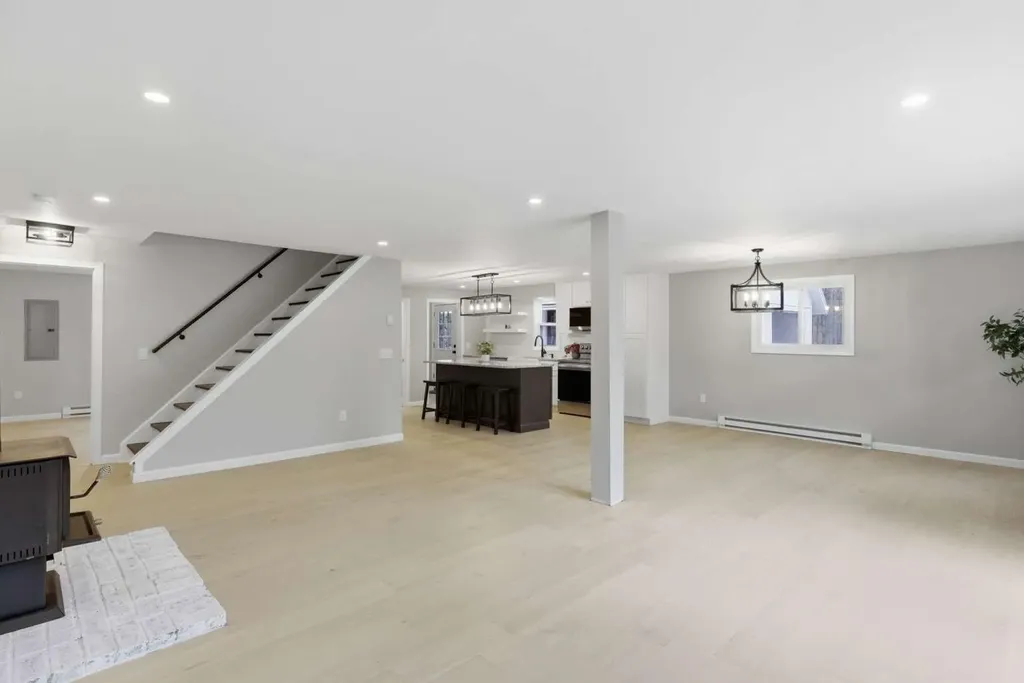 91 Chalk Pond Road Newbury NH 03255