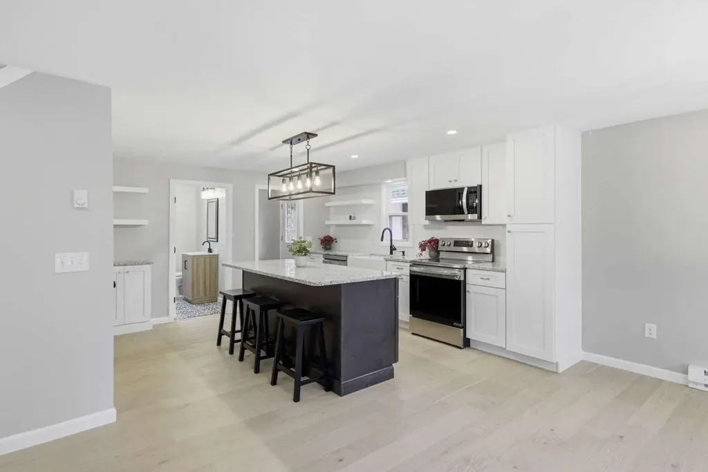 91 Chalk Pond Road Newbury NH 03255