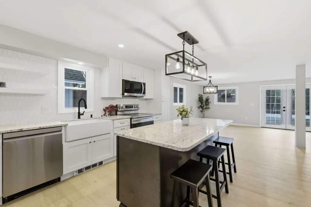 91 Chalk Pond Road Newbury NH 03255