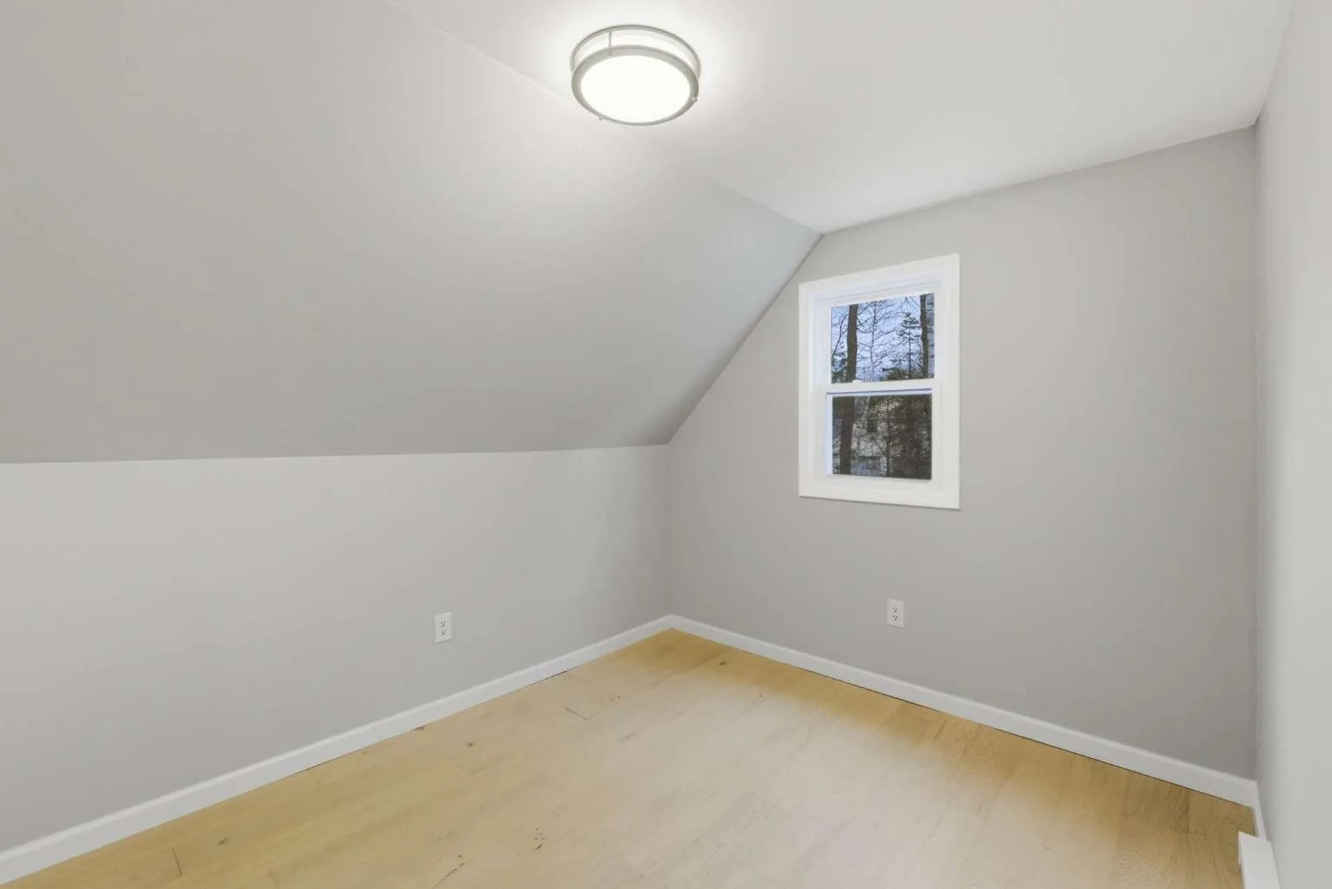 91 Chalk Pond Road Newbury NH 03255