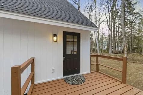 91 Chalk Pond Road Newbury NH 03255