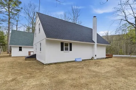 91 Chalk Pond Road Newbury NH 03255