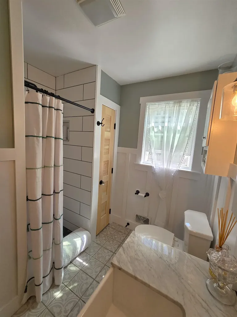 25 Speno Court Brattleboro VT 05301