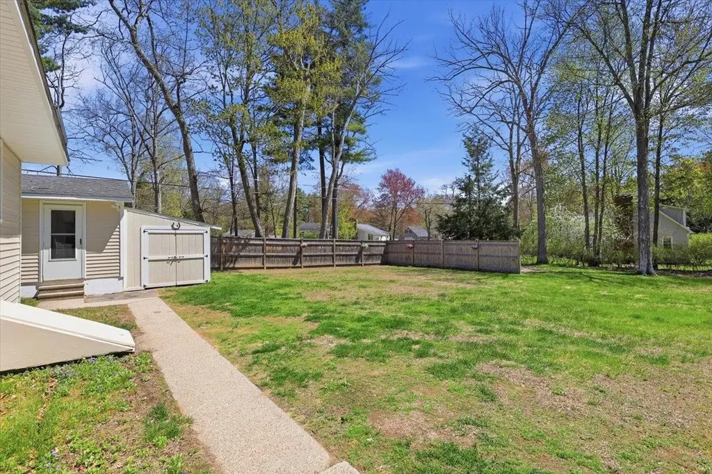 24 Souhegan Drive Merrimack NH 03054