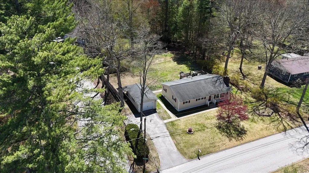 24 Souhegan Drive Merrimack NH 03054