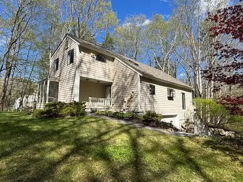 143 Harper Ridge Road Hampstead NH 03826
