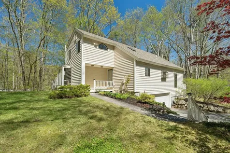 143 Harper Ridge Road Hampstead NH 03826
