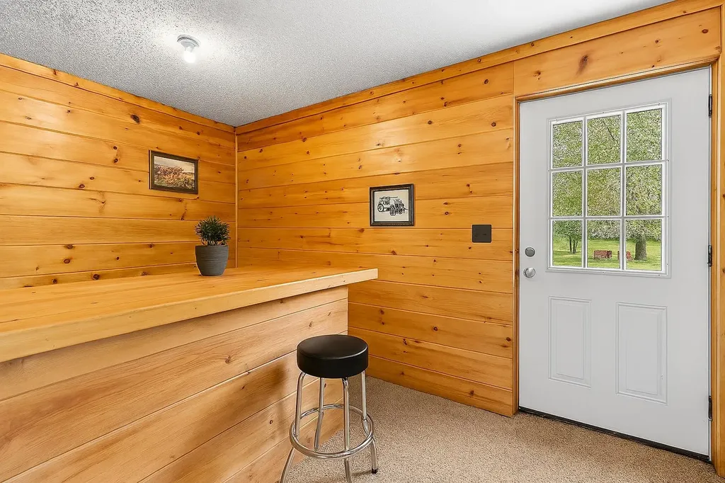 11 Jennifer Lane Weare NH 03281