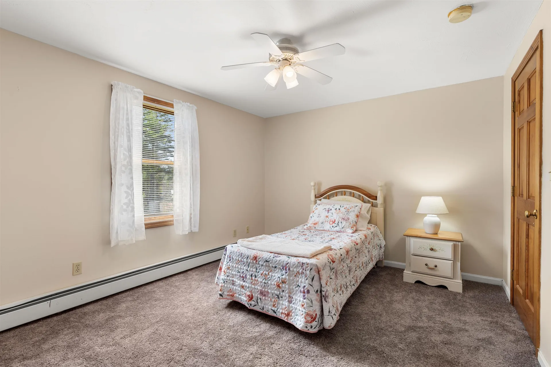 11 Jennifer Lane Weare NH 03281