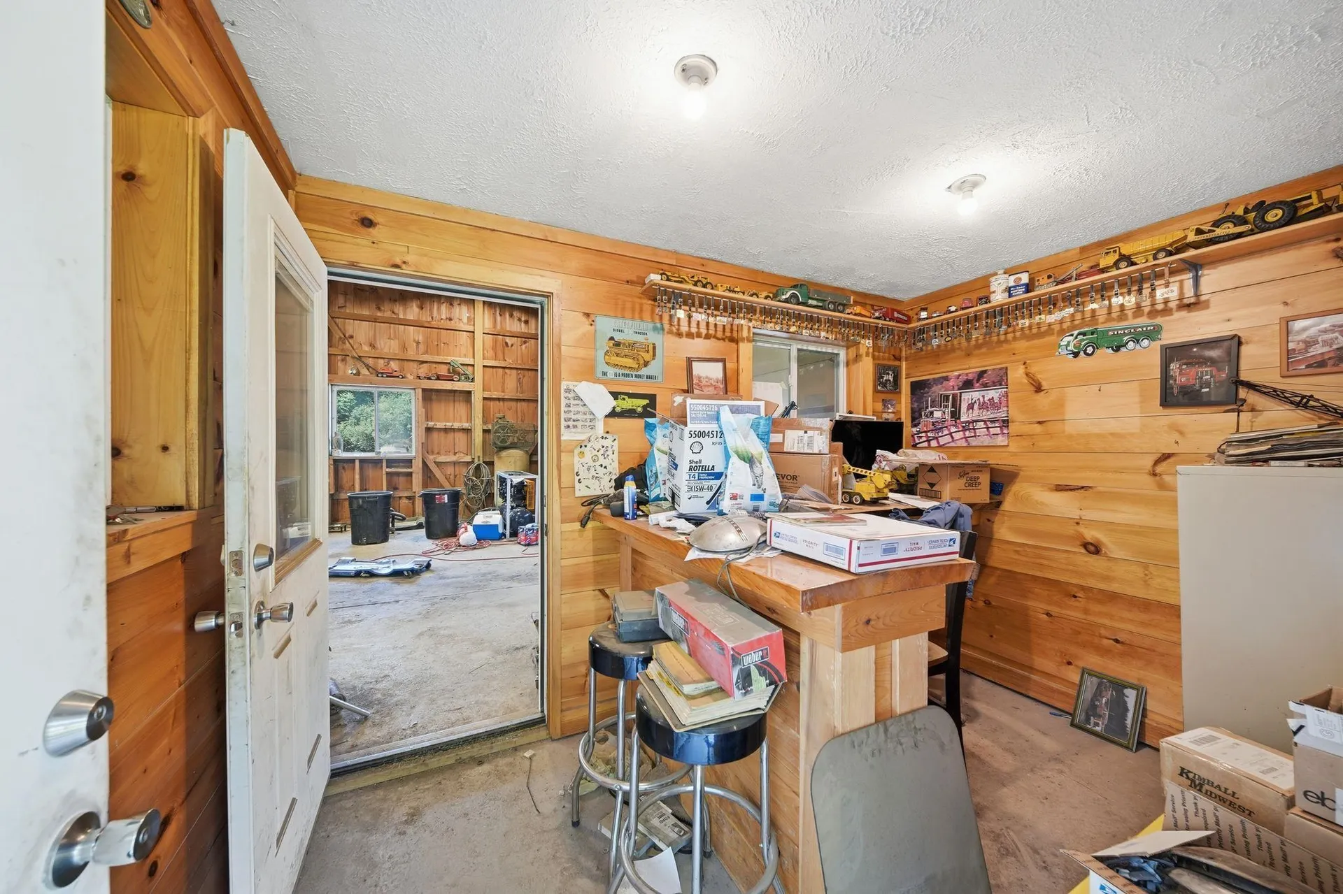 11 Jennifer Lane Weare NH 03281
