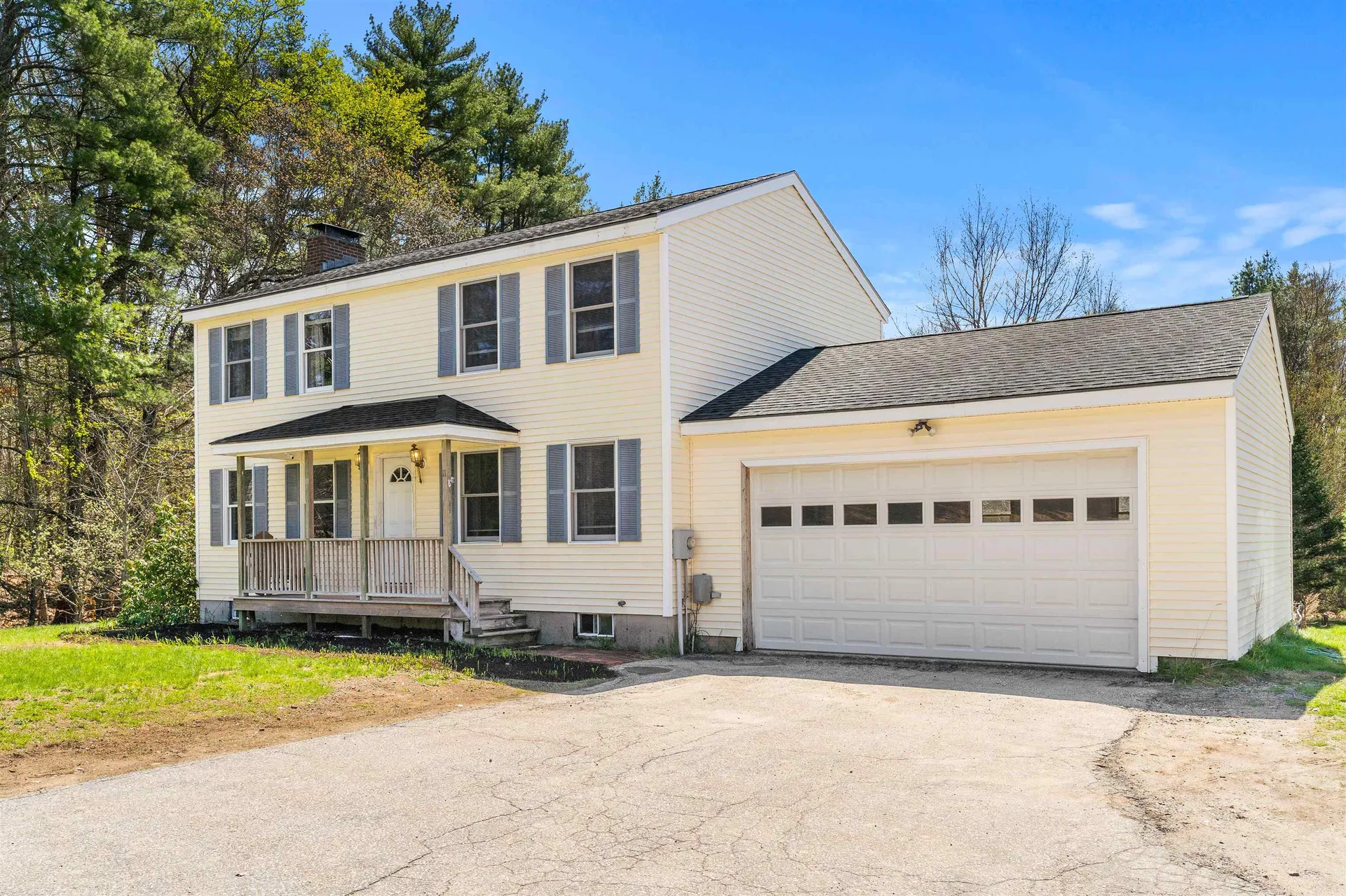 11 Jennifer Lane Weare NH 03281
