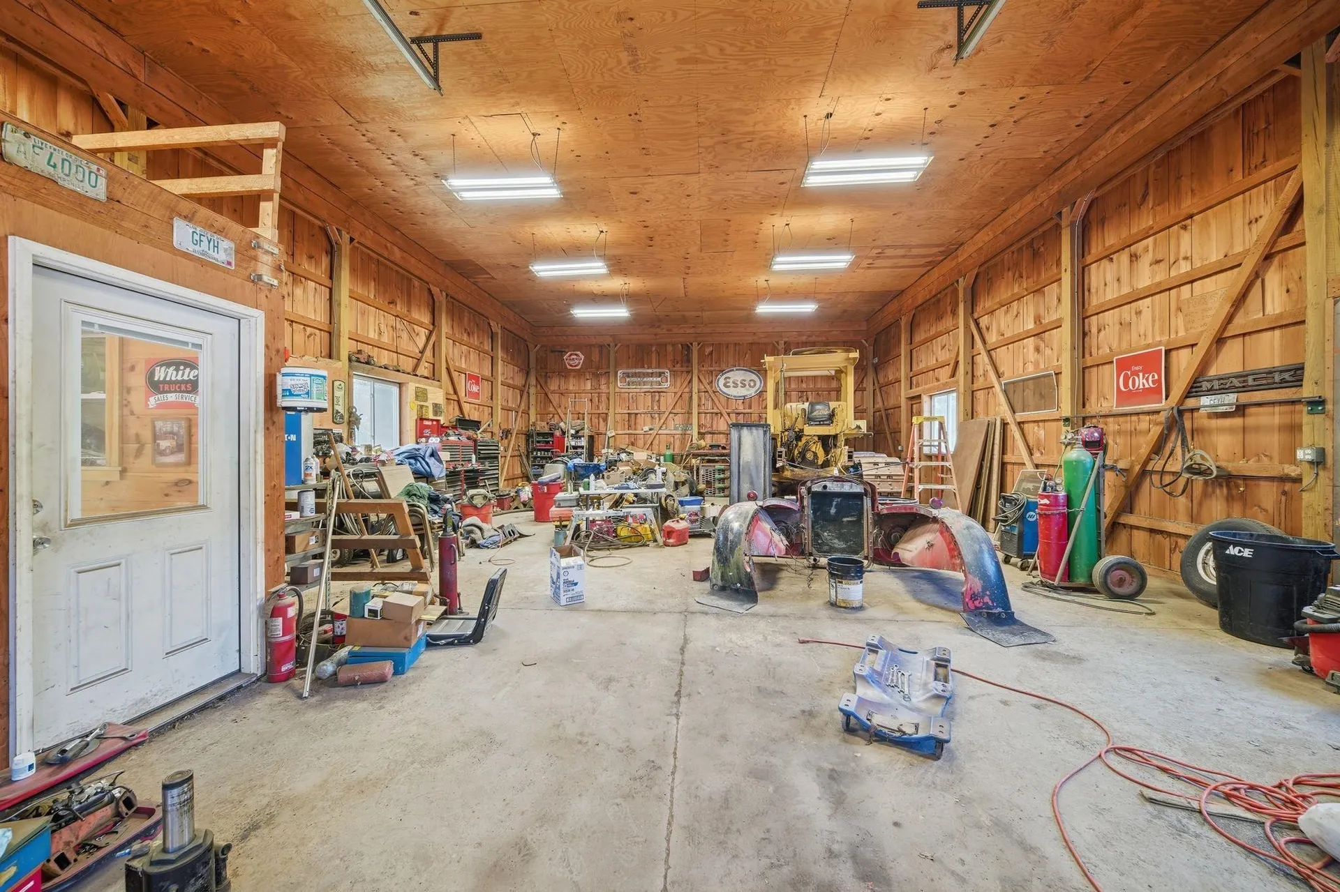 11 Jennifer Lane Weare NH 03281
