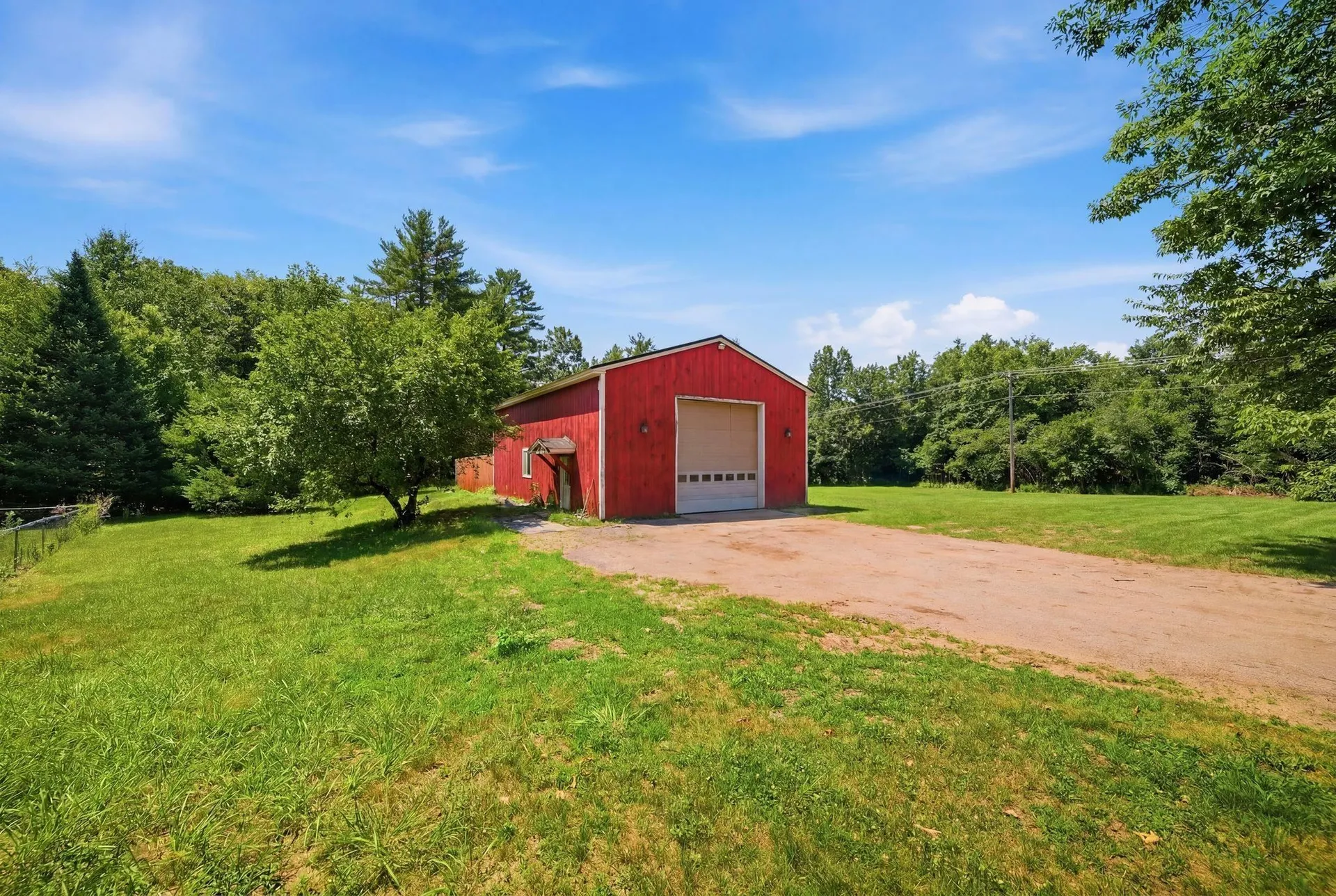 11 Jennifer Lane Weare NH 03281