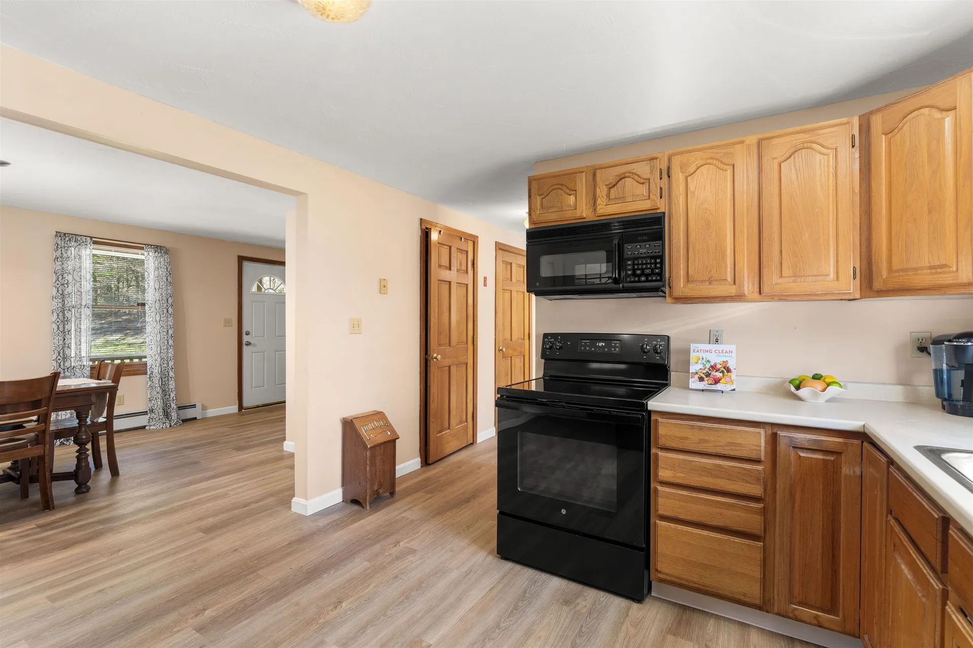 11 Jennifer Lane Weare NH 03281