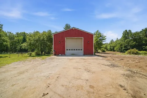 11 Jennifer Lane Weare NH 03281