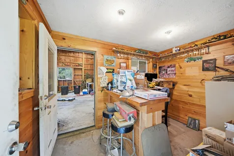 11 Jennifer Lane Weare NH 03281