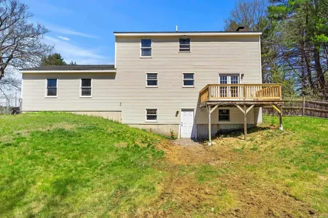 11 Jennifer Lane Weare NH 03281