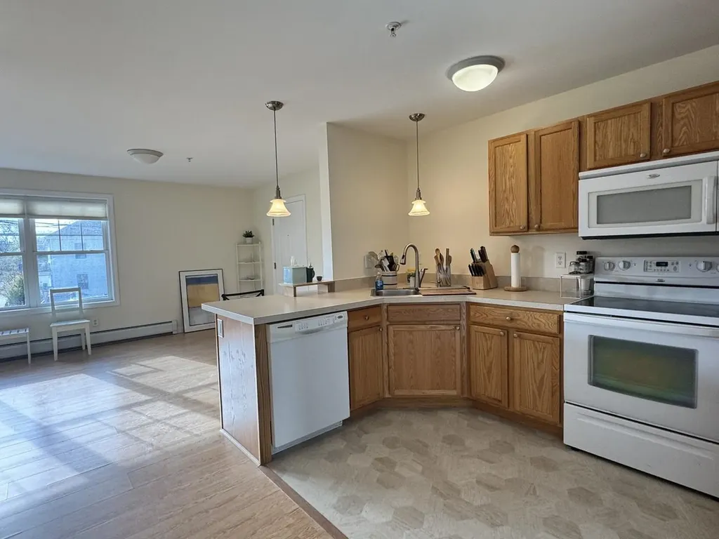 354 Manhattan Drive Burlington VT 05401
