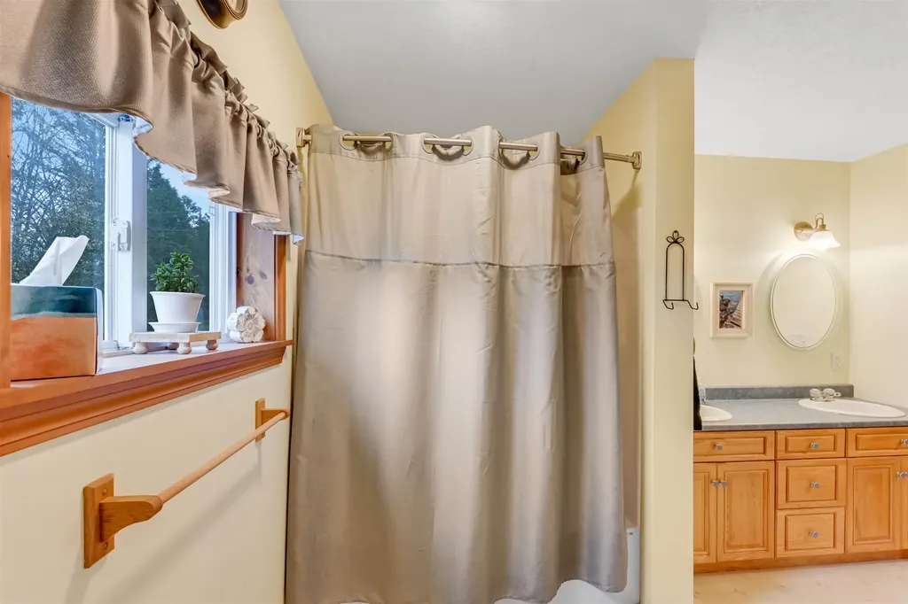 93 Carpenter Boulevard Charleston VT 05872