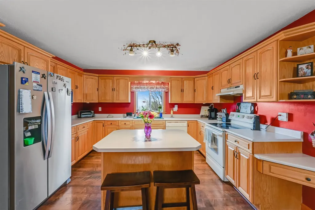 93 Carpenter Boulevard Charleston VT 05872