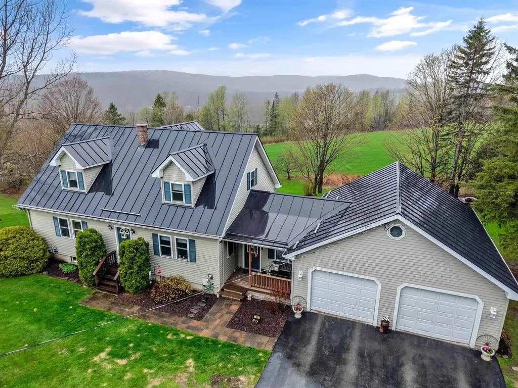 93 Carpenter Boulevard Charleston VT 05872