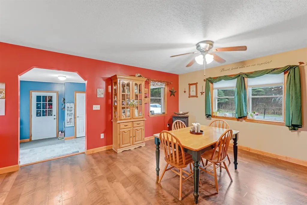 93 Carpenter Boulevard Charleston VT 05872