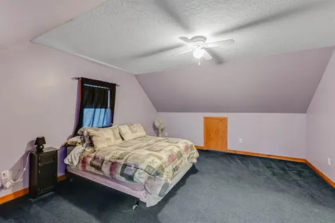 93 Carpenter Boulevard Charleston VT 05872