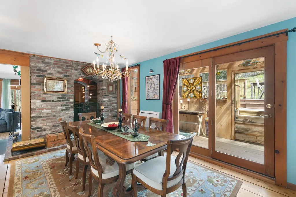 167 Peck Lane Westminster VT 05158