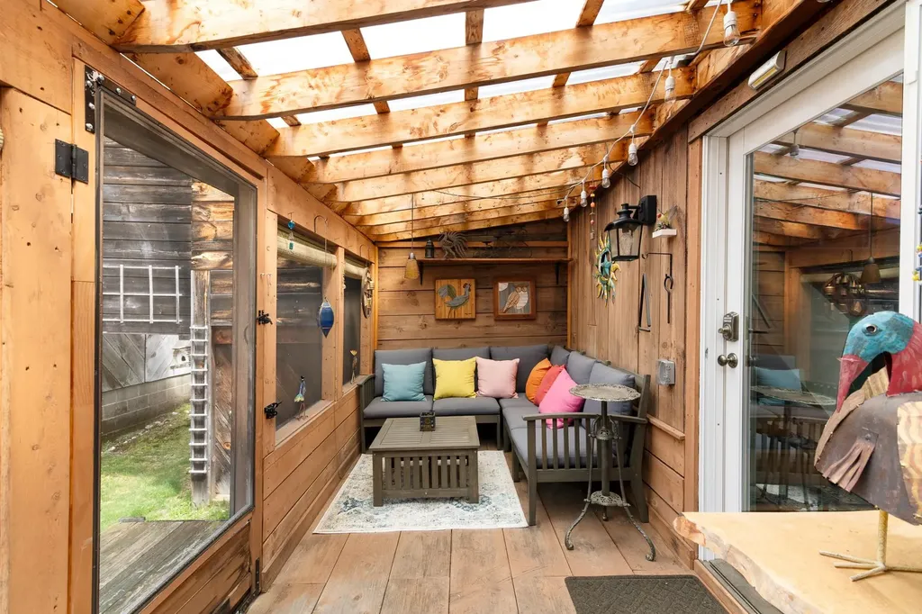 167 Peck Lane Westminster VT 05158