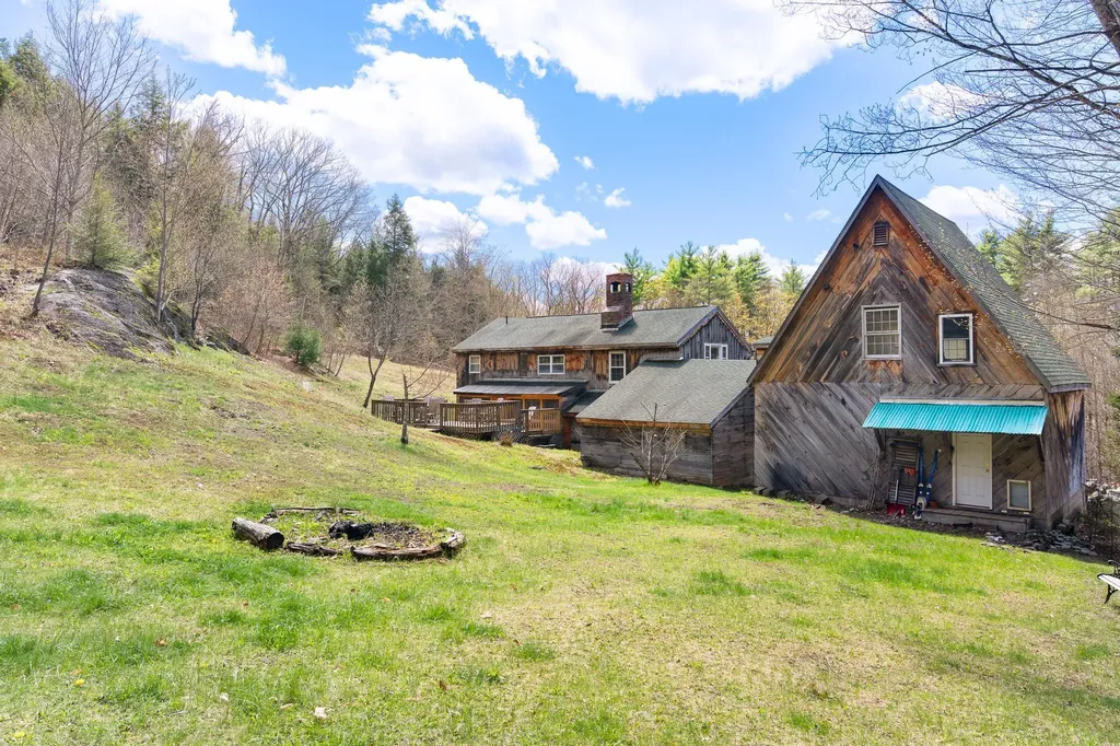 167 Peck Lane Westminster VT 05158