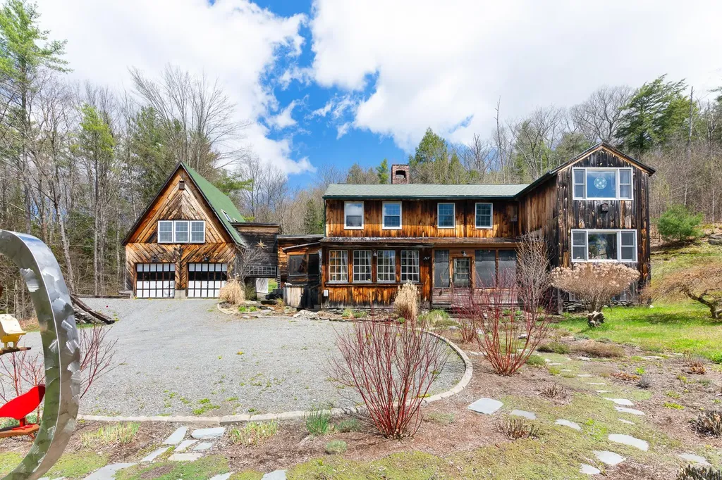 167 Peck Lane Westminster VT 05158