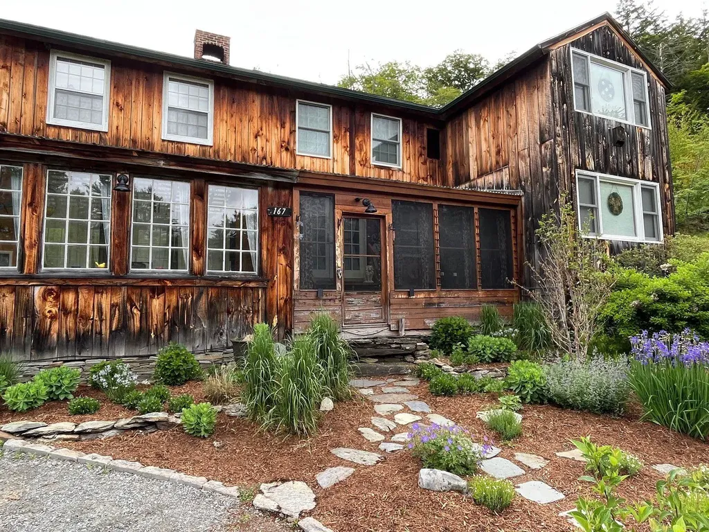 167 Peck Lane Westminster VT 05158