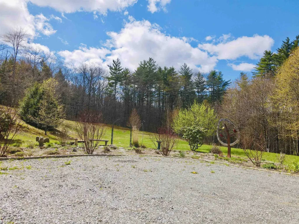 167 Peck Lane Westminster VT 05158