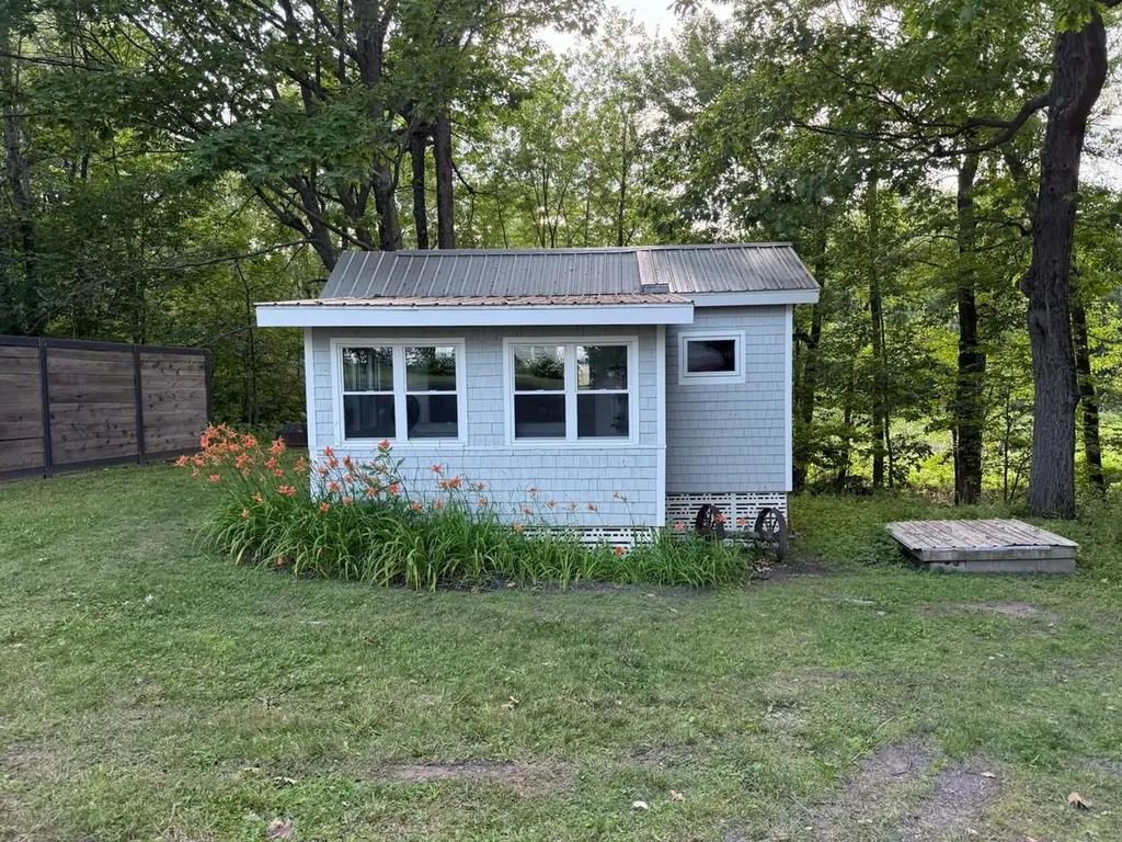 274 Stone Gate Lane North Hero VT 05474