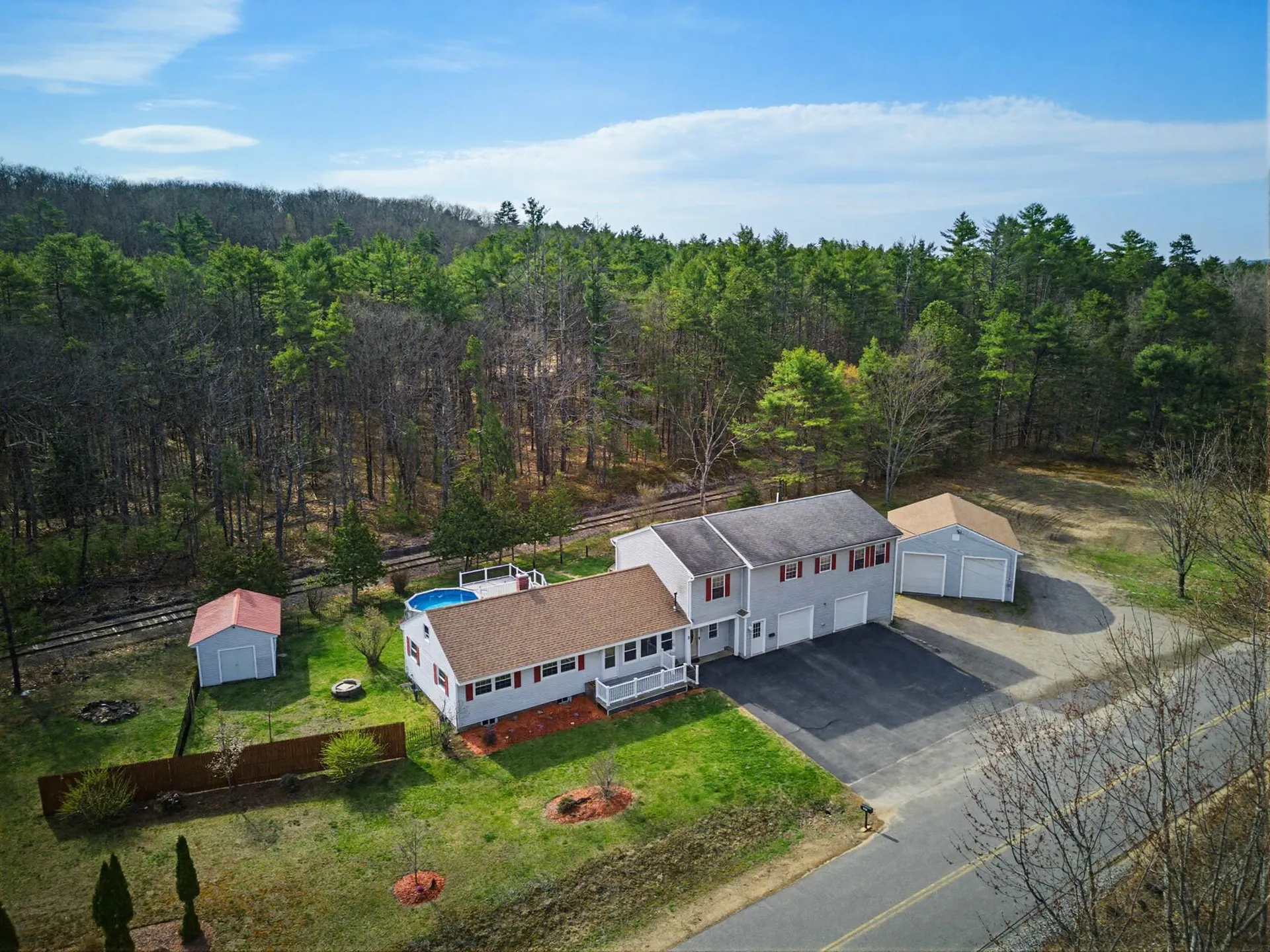 404 Sandogardy Pond Road Northfield NH 03276