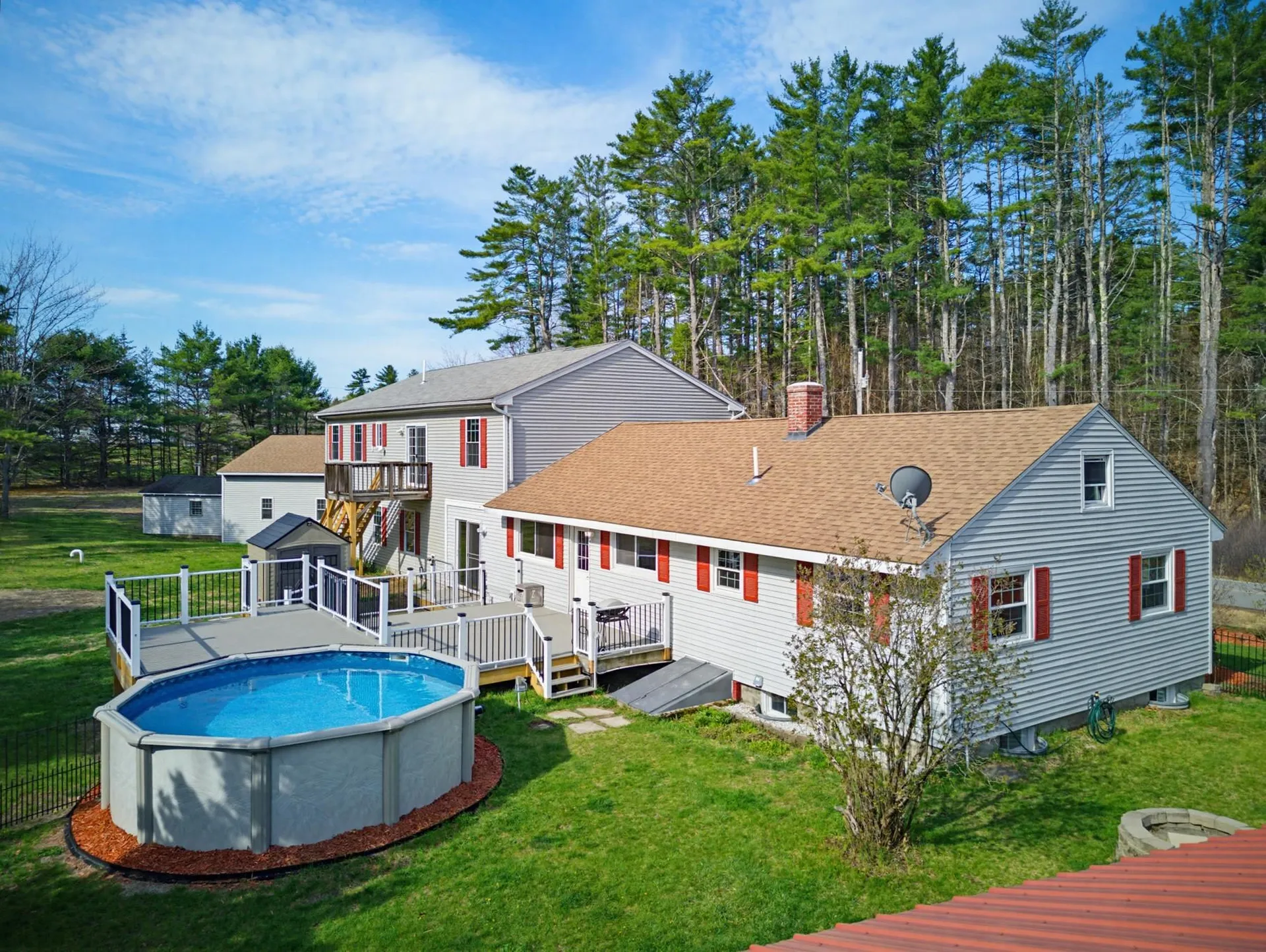404 Sandogardy Pond Road Northfield NH 03276