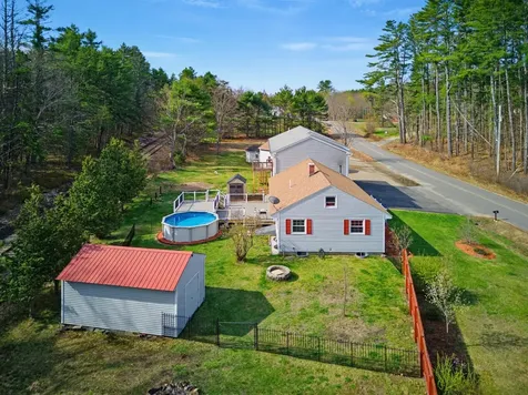 404 Sandogardy Pond Road Northfield NH 03276
