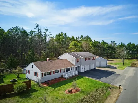 404 Sandogardy Pond Road Northfield NH 03276