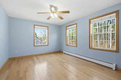 404 Sandogardy Pond Road Northfield NH 03276
