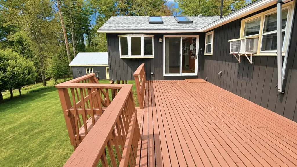 2121 North Road Sunderland VT 05250