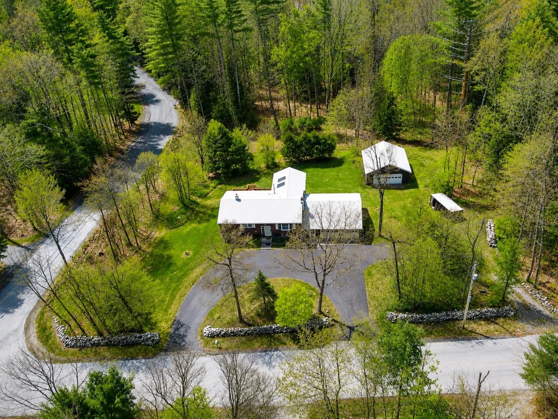 2121 North Road Sunderland VT 05250