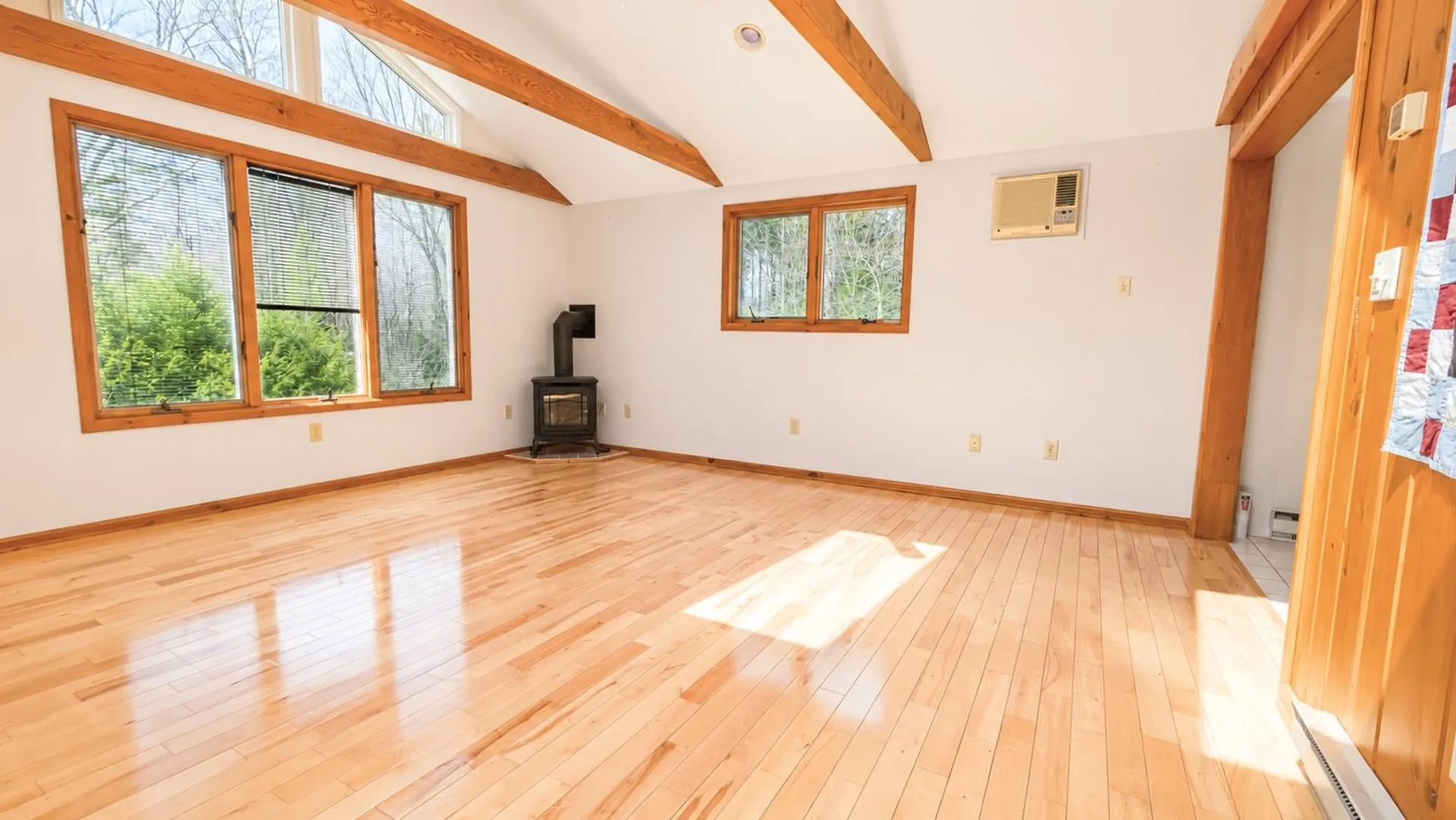 2121 North Road Sunderland VT 05250