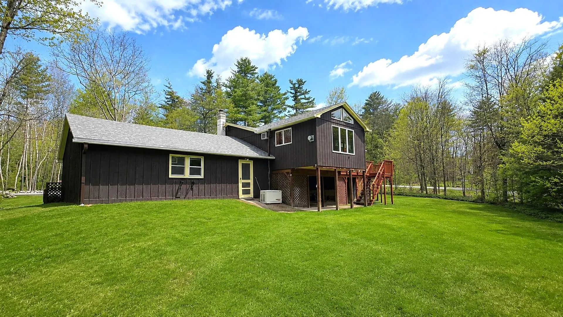 2121 North Road Sunderland VT 05250