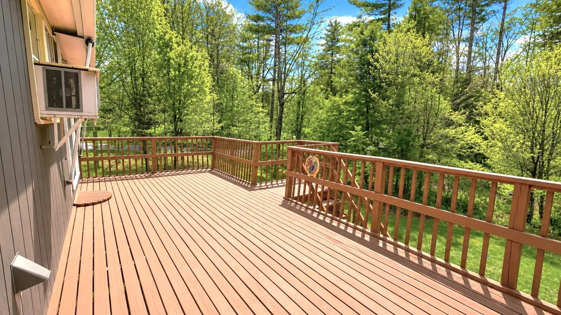 2121 North Road Sunderland VT 05250