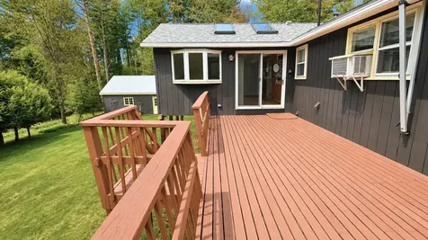 2121 North Road Sunderland VT 05250