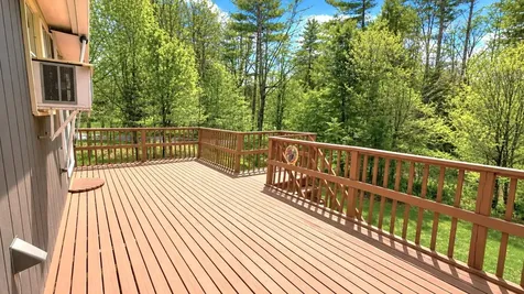 2121 North Road Sunderland VT 05250