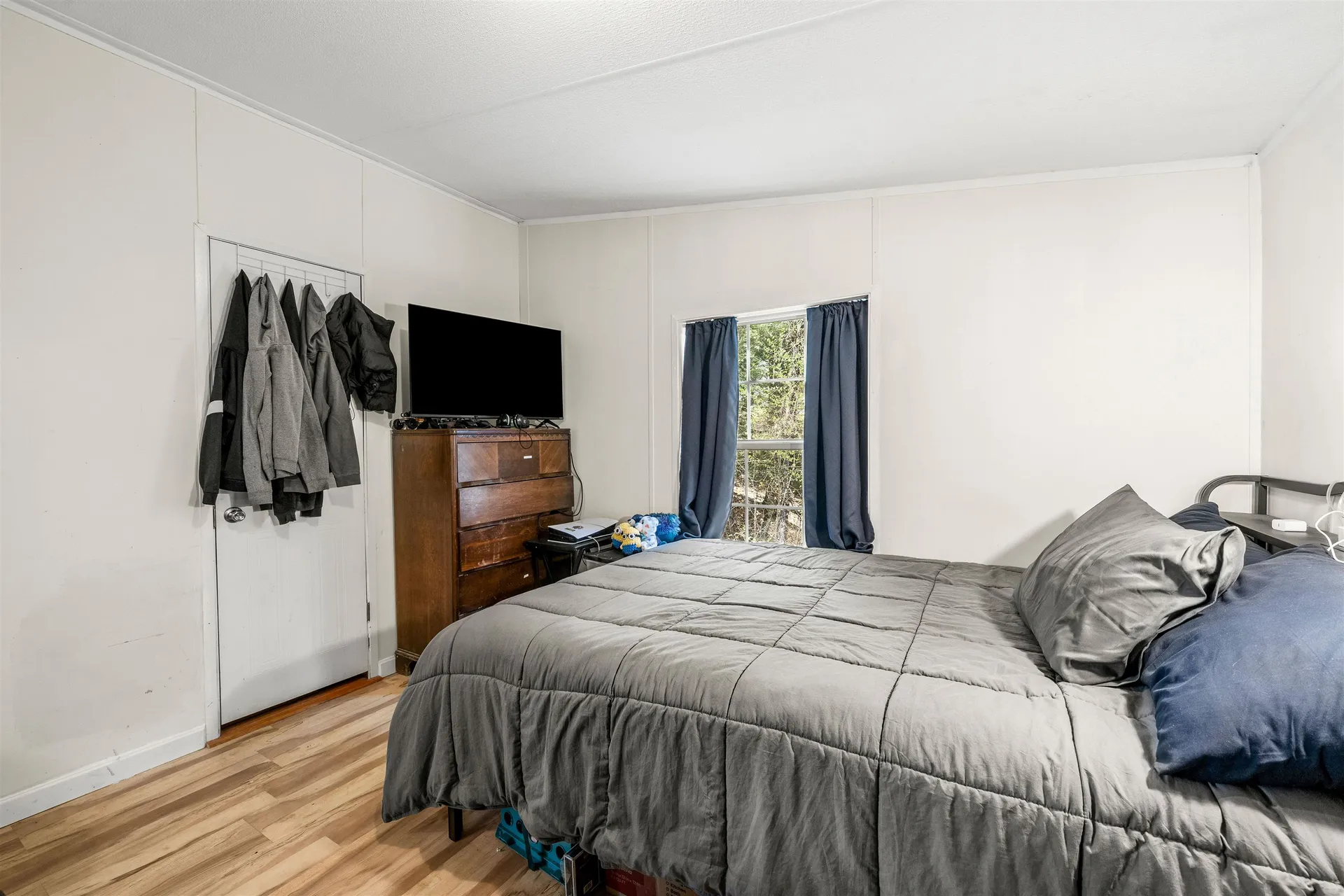 65 Pine Glen Road Hillsborough NH 03244