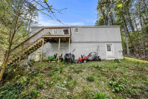 65 Pine Glen Road Hillsborough NH 03244